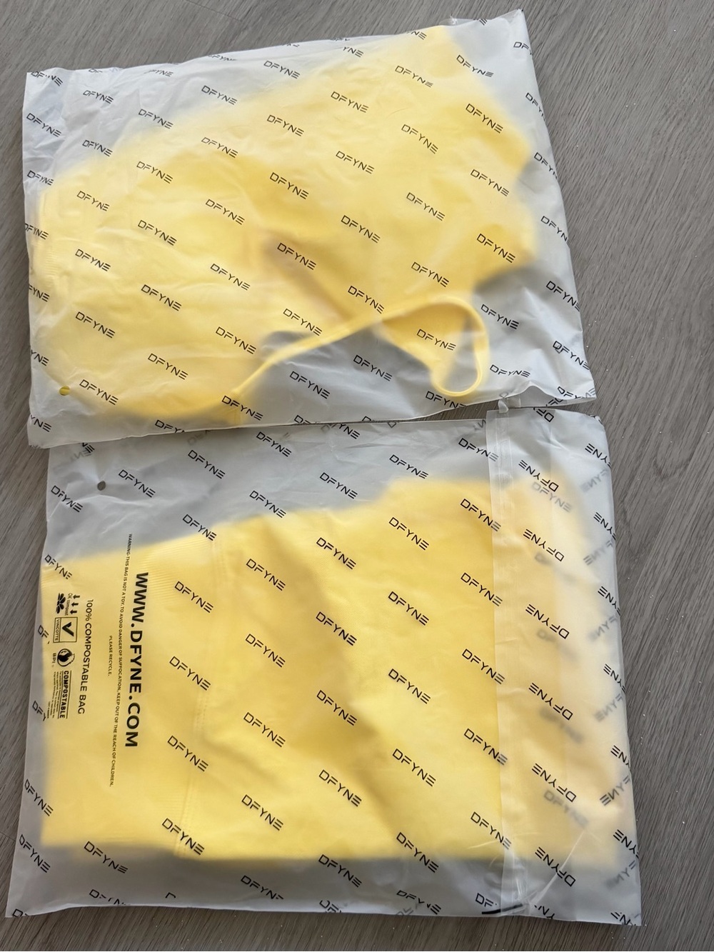DFyne yellow impact sports bra and shorts set - Picture 7 of 8